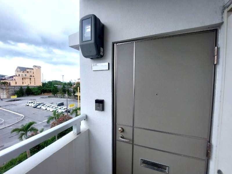 1K Apartment for Rent in Amaku, Naha City, Okinawa - Thumbnail 3
