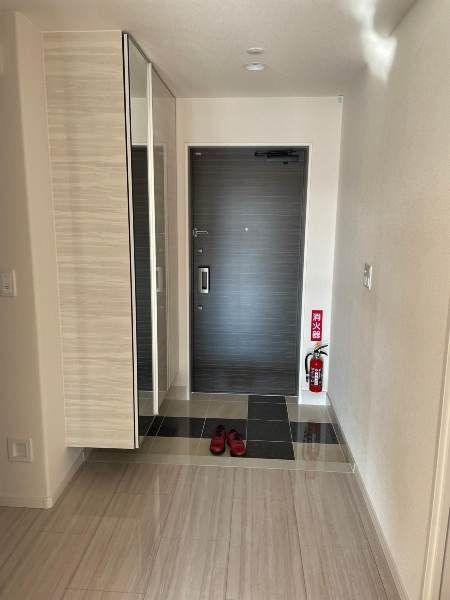 4LDK Apartment for Sale in Ginowan, Okinawa | 2022 Build - Thumbnail 2