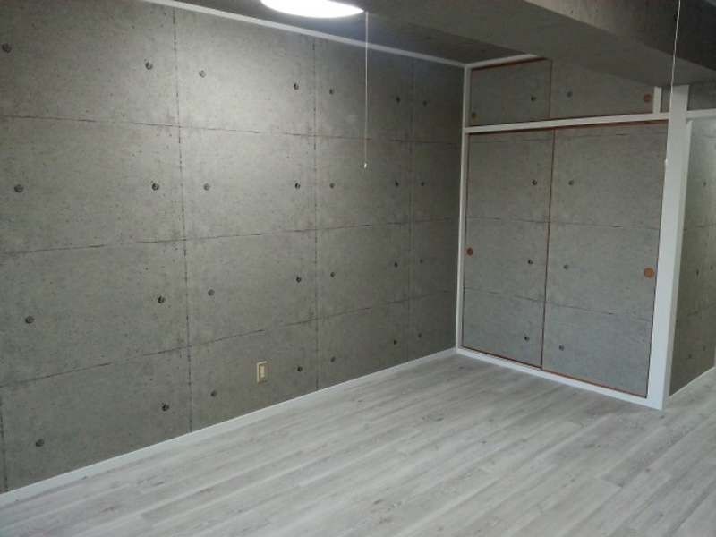 1K Apartment for Rent in Ginowan City, Okinawa - Thumbnail 3