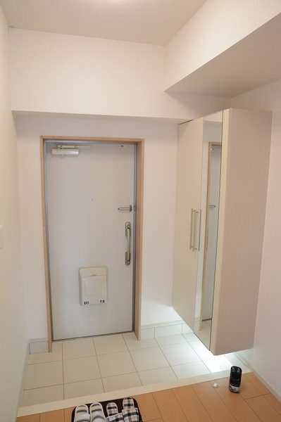 2LDK Apartment for Rent in Urasoe, Okinawa - 66.58 sqm - Thumbnail 3
