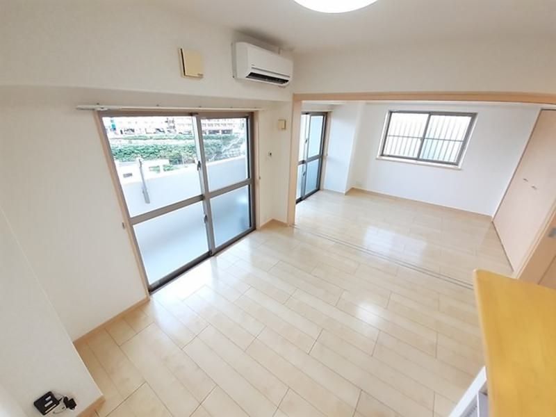 2LDK Apartment for Rent in Ginowan, Okinawa - Thumbnail 4