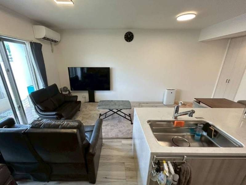 2LDK Apartment for Sale in Naha, Okinawa - 66.78 sqm - Thumbnail 3
