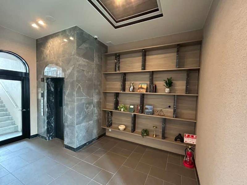 2LDK Apartment for Sale in Naha, Okinawa - 66.78 sqm - Thumbnail 2