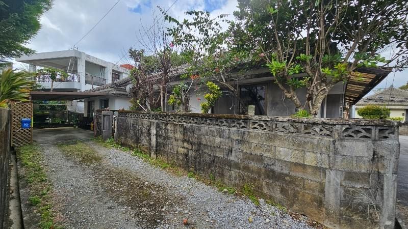 2-Unit Set Property with Okinawan Roof Tiles in Nago City - Thumbnail 4