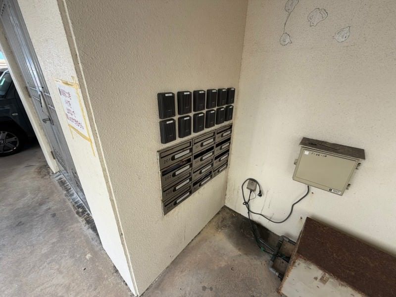 1LDK Apartment for Rent in Urasoe, Okinawa with Auto-Lock - Thumbnail 4