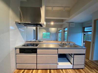 Renovated 1LDK House with Large Garden in Yaese Town, Okinawa — Image 4, Yaese, Okinawa