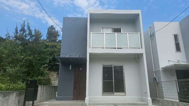 2024 Built 3LDK RC House in Nakagusuku Village, Okinawa - Thumbnail 3