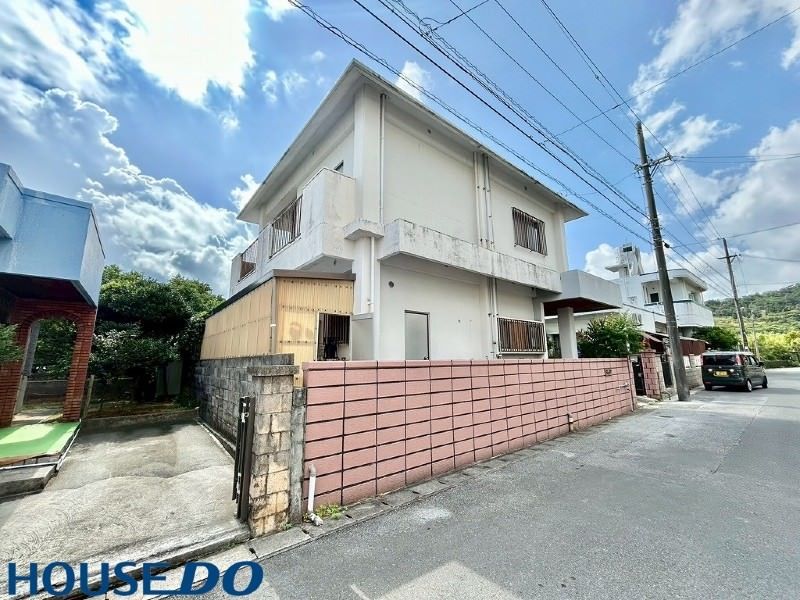 Ocean View 4LDK House in Nishihara, Okinawa - Thumbnail 4