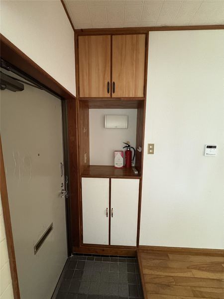 2DK Apartment for Rent in Ginowan, Okinawa - 37.44 sqm - Thumbnail 4