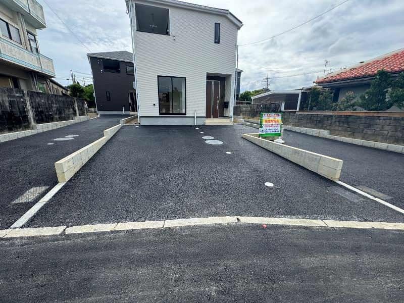 New 4LDK House in Yomitan Village with Okinawa Features - Thumbnail 4