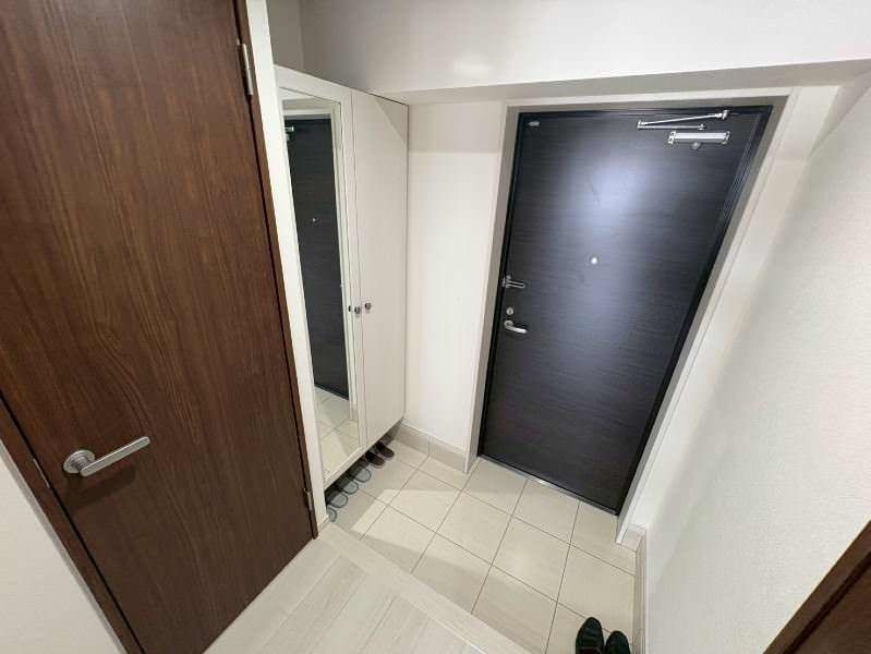 Rent 1LDK Apartment in Naha City, Okinawa - Ribs Dori - Thumbnail 3
