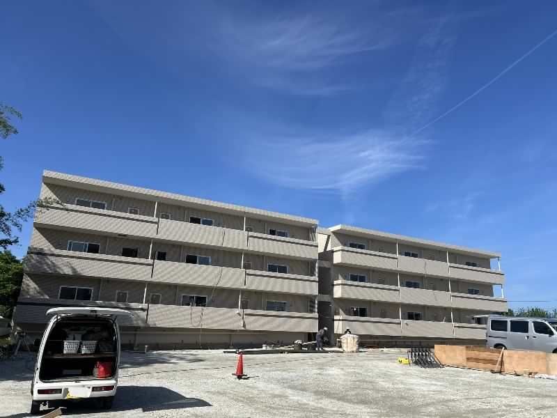 New 2LDK Apartment for Rent in Uruma City, Okinawa - Thumbnail 3