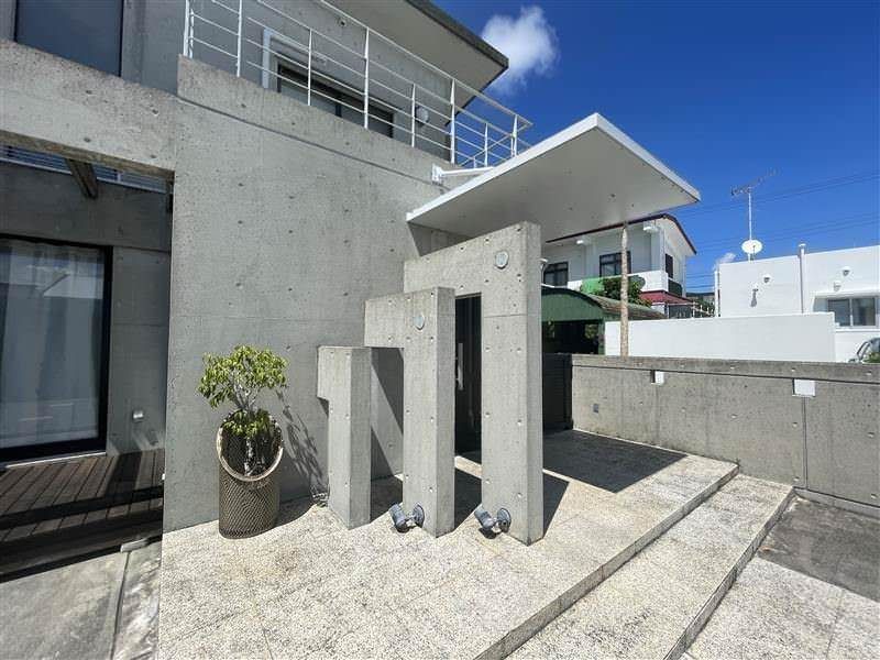 Designer RC Home with Garden in Nakagusuku Village, Okinawa - Thumbnail 2