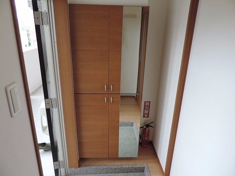 1LDK Apartment for Rent in Onna Village, Okinawa - Image 1