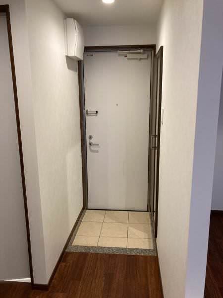 Modern 1LDK Apartment for Rent in Ginowan, Okinawa - Thumbnail 4