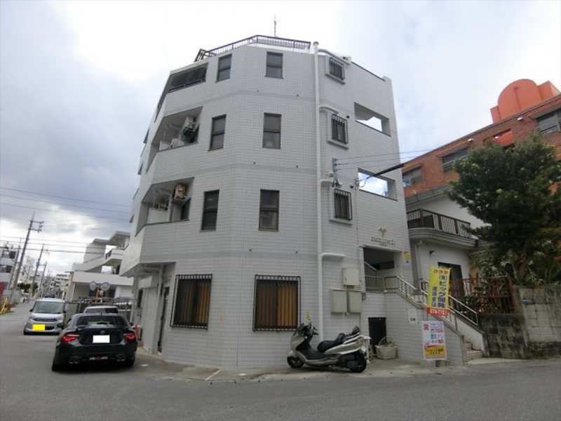 Excellent 21 Studio Apartment for Rent in Urasoe, Okinawa - Thumbnail 2