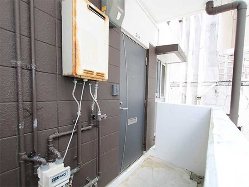 1R Apartment for Rent in Chatan Town, Okinawa – 21.2 sqm - Thumbnail 3