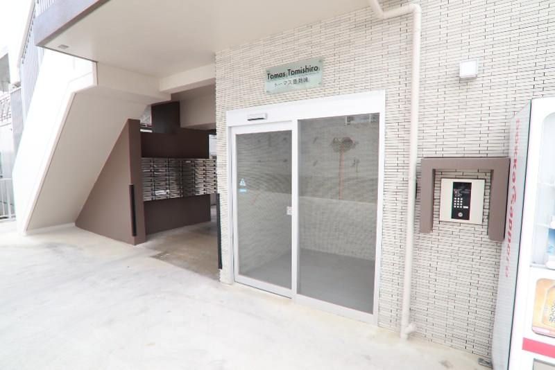 Thomas Tomigusuku 1K Apartment for Rent in Okinawa - Thumbnail 2