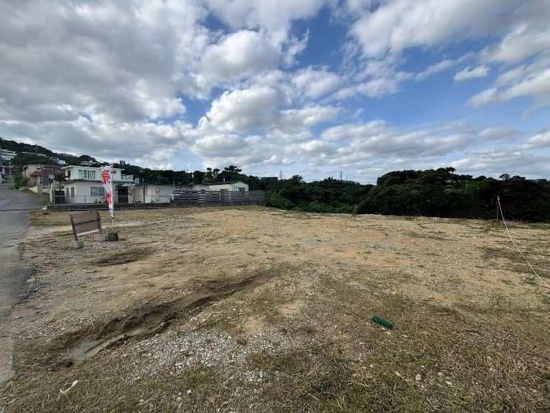 Land for Sale in Kitanakagusuku, Okinawa - 638 sqm - Thumbnail 4