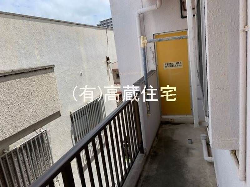 Daishin Corp 2DK Apartment for Rent in Naha Kouru, Okinawa - Thumbnail 2