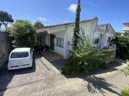 4LDK Single-Story Home for Sale in Yaese Town, Okinawa - Thumbnail 2