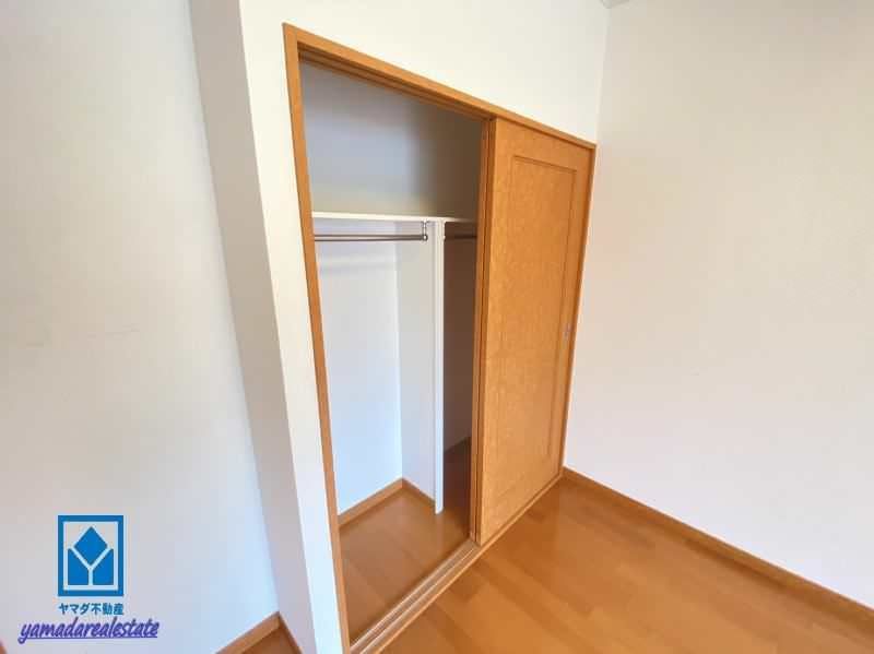 Furnished 1K Apartment for Rent in Okinawa City, Matsumoto - Thumbnail 4