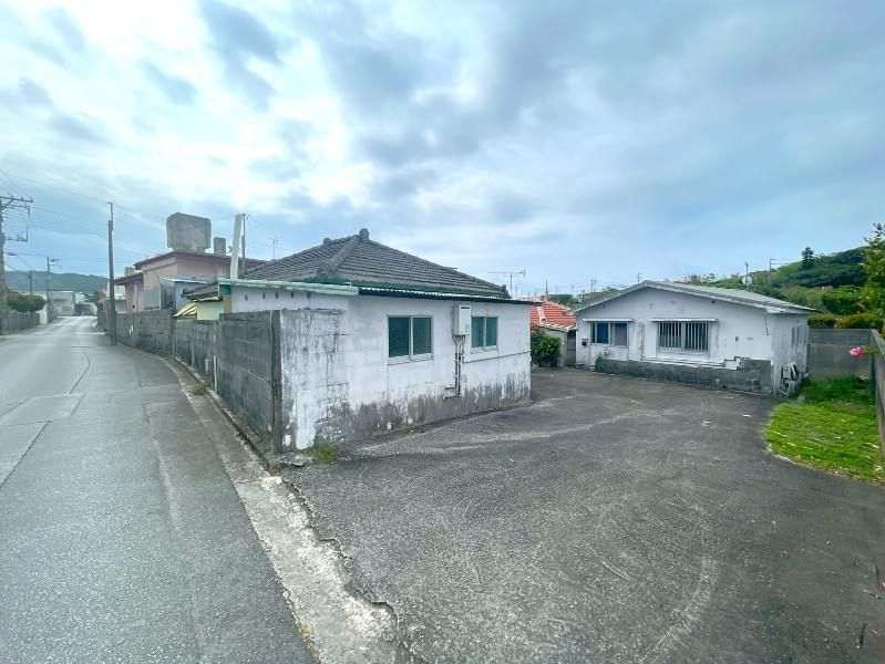 Land for Sale in Ozato, Itoman City, Okinawa - 258.08 sqm - Thumbnail 2