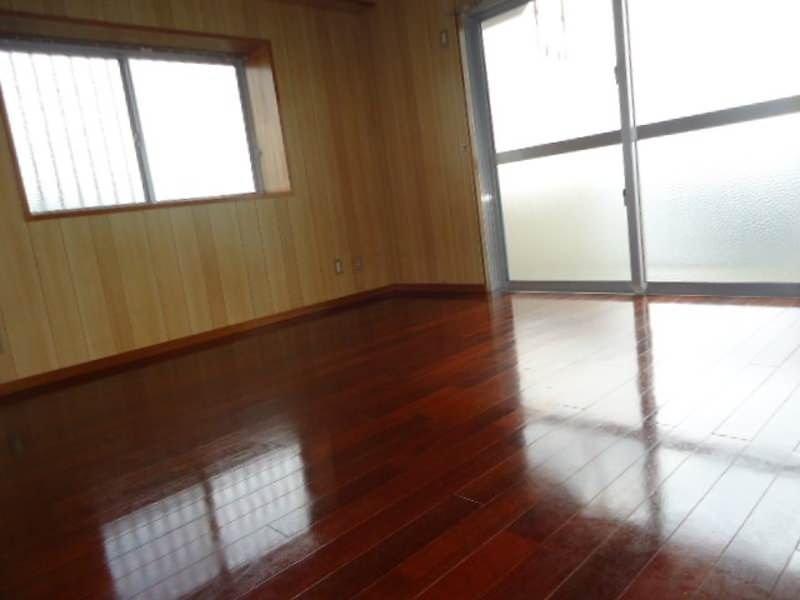 2DK Apartment for Rent in Itoman, Okinawa - 46 sqm - Thumbnail 3