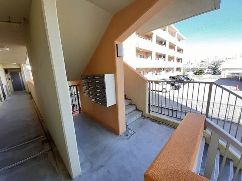 2LDK Apartment for Rent in Ginowan, Okinawa | 85,000 Yen - Thumbnail 4