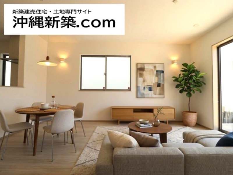 New 4LDK House for Sale in Okinawa City with Parking - Thumbnail 3