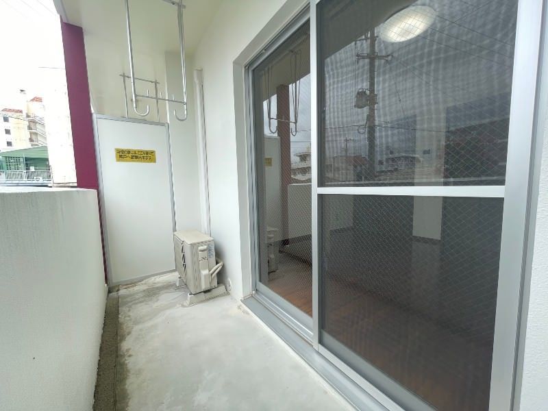 1K Apartment for Rent in Nago, Okinawa - 26m² - Thumbnail 3