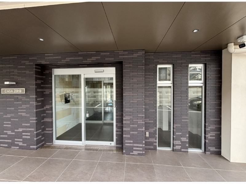 Pet-Friendly 2LDK Apartment for Rent in Naha, Okinawa - Thumbnail 3