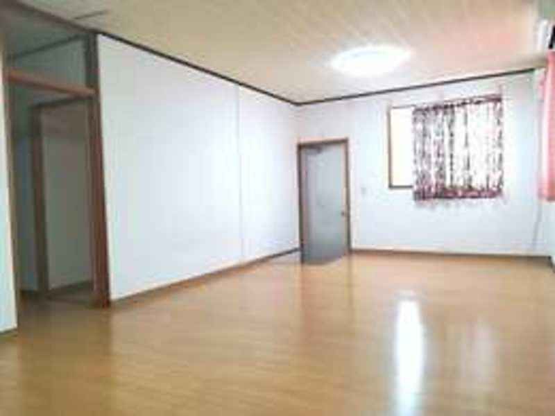 Reinforced Concrete 3LDK House for Sale in Yomitan Village, Okinawa - Thumbnail 4