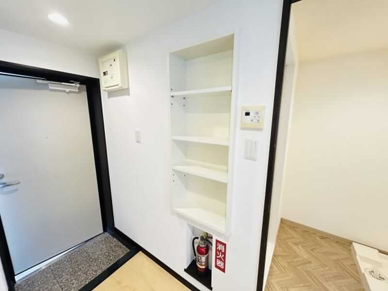 Modern 1K Apartment for Rent in Naha, Okinawa - No Deposit - Thumbnail 4