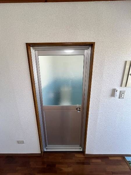 2DK Apartment for Rent in Urasoe, Okinawa - Thumbnail 3