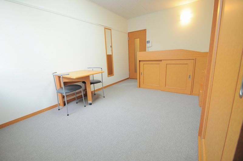Furnished 1K Apartment for Rent in Urasoe, Okinawa - Zero Deposit - Thumbnail 3