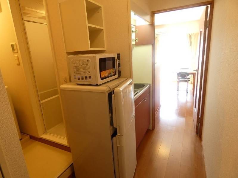 Furnished 1K Apartment for Rent in Tomigusuku, Okinawa - Thumbnail 3