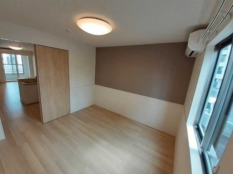 Pet-Friendly 2LDK Apartment for Rent in Uruma, Okinawa - Thumbnail 2