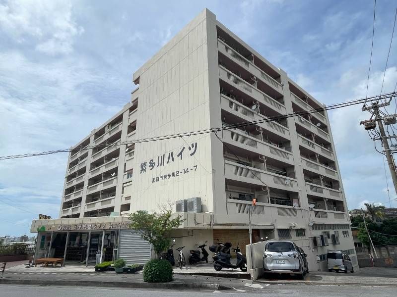 Renovated 2LDK Apartment in Naha's Hanatagawa | Move-in Ready - Thumbnail 2
