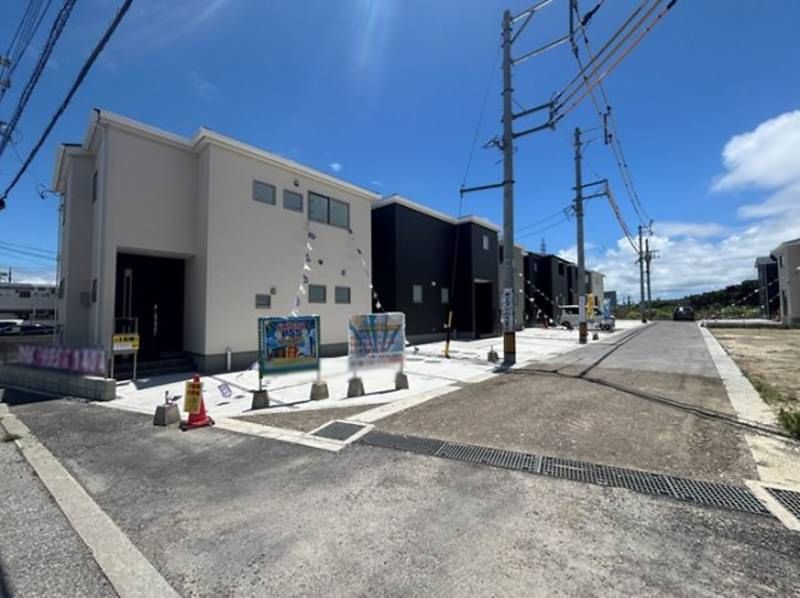 New 3LDK House for Sale in Uruma City, Okinawa - Thumbnail 3