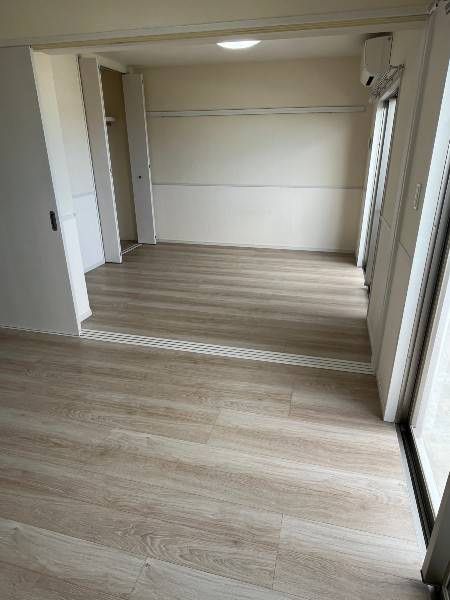 1LDK Apartment for Rent in Ginowan City, Okinawa with Ocean View - Thumbnail 3