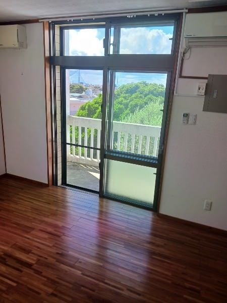 4LDK Detached House for Rent in Okinawa City's Morimisato - Thumbnail 4