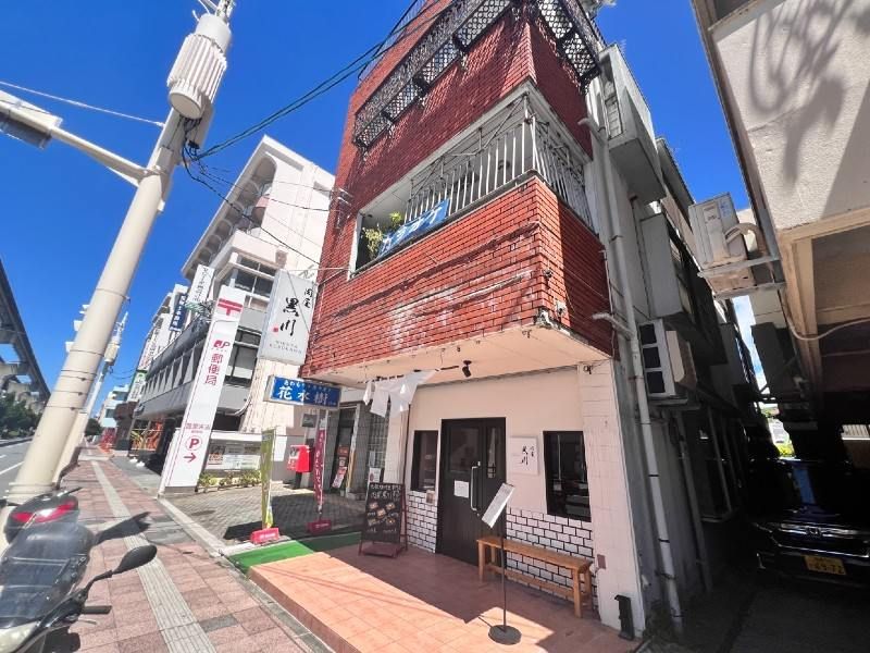 RC 3-Story Income Building for Sale in Naha, Okinawa - Thumbnail 2