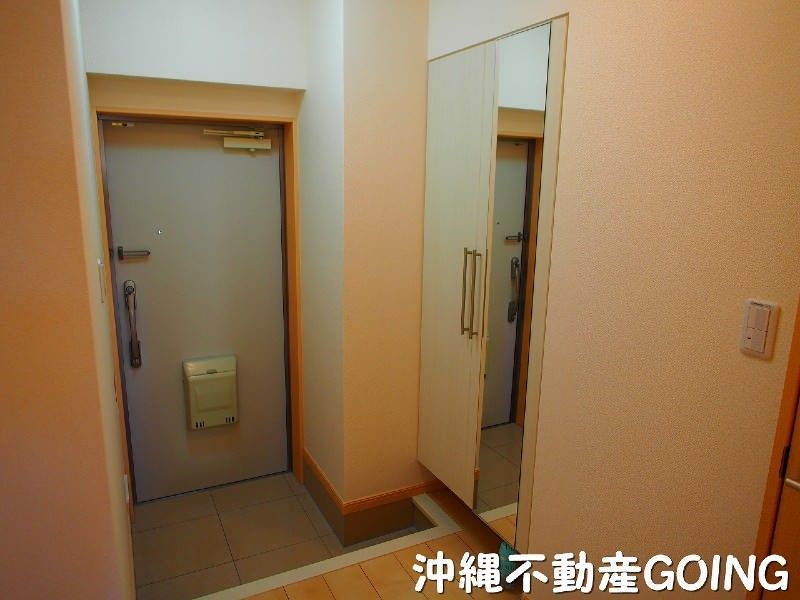 Ocean Blue II 2LDK Apartment for Rent in Yonabaru, Okinawa - Thumbnail 2