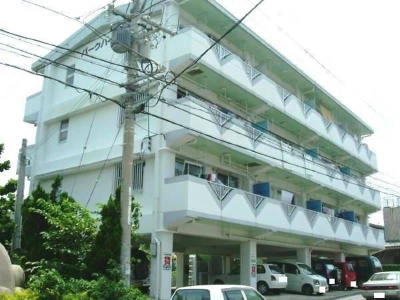 2LDK Apartment for Rent in Tomigusuku, Okinawa | 48,000 Yen - Thumbnail 2