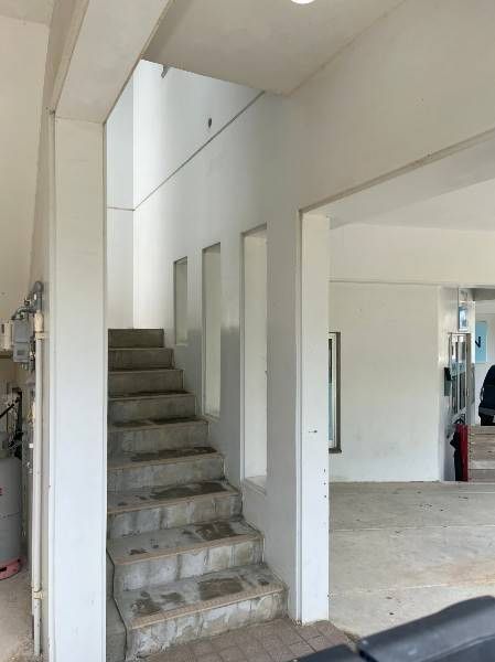 Spacious 2LDK Maisonette Apartment for Rent in Urasoe, Okinawa - Thumbnail 3