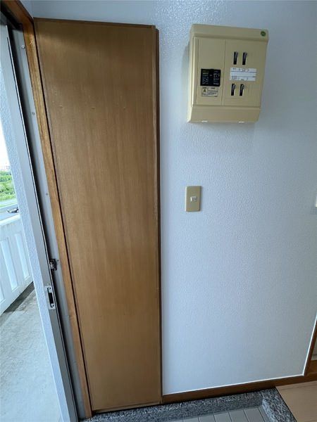 1R Apartment for Rent in Tomigusuku, Okinawa with Free Internet - Thumbnail 3