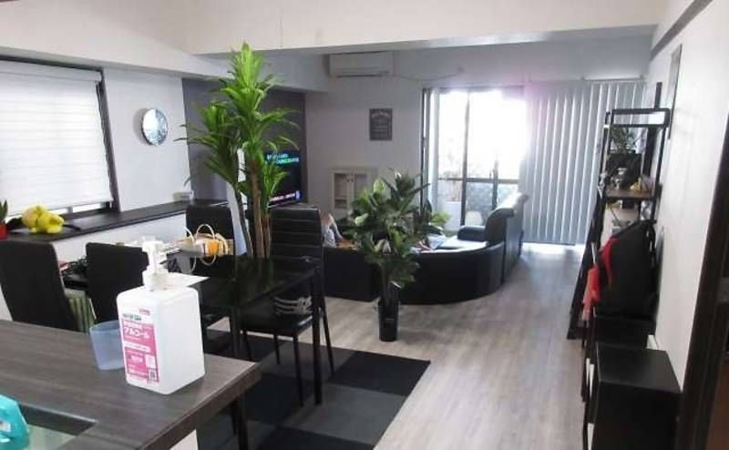 Lions Mansion Hotarubashi 2 2LDK Apartment for Sale in Naha - Thumbnail 2