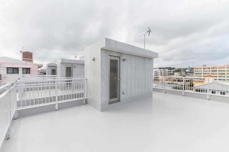 New 3LDK ZEH Home with Rooftop Terrace in Ginowan, Okinawa - Thumbnail 2