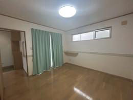 Beachfront House in Onna Village, Okinawa - Thumbnail 4